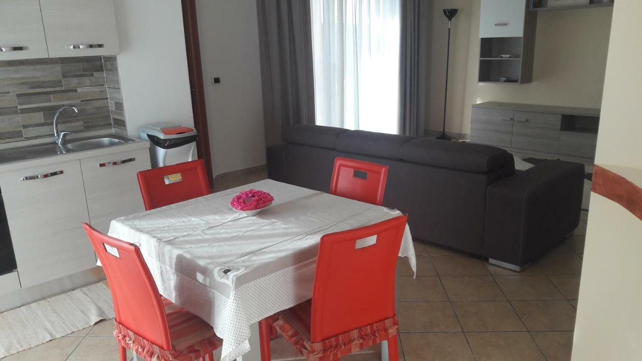הוילה Collemeto Dolce Casa Sara מראה חיצוני תמונה